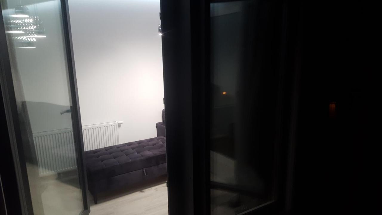 Apartament Skarbowa 2 & Parking 莱什诺 外观 照片