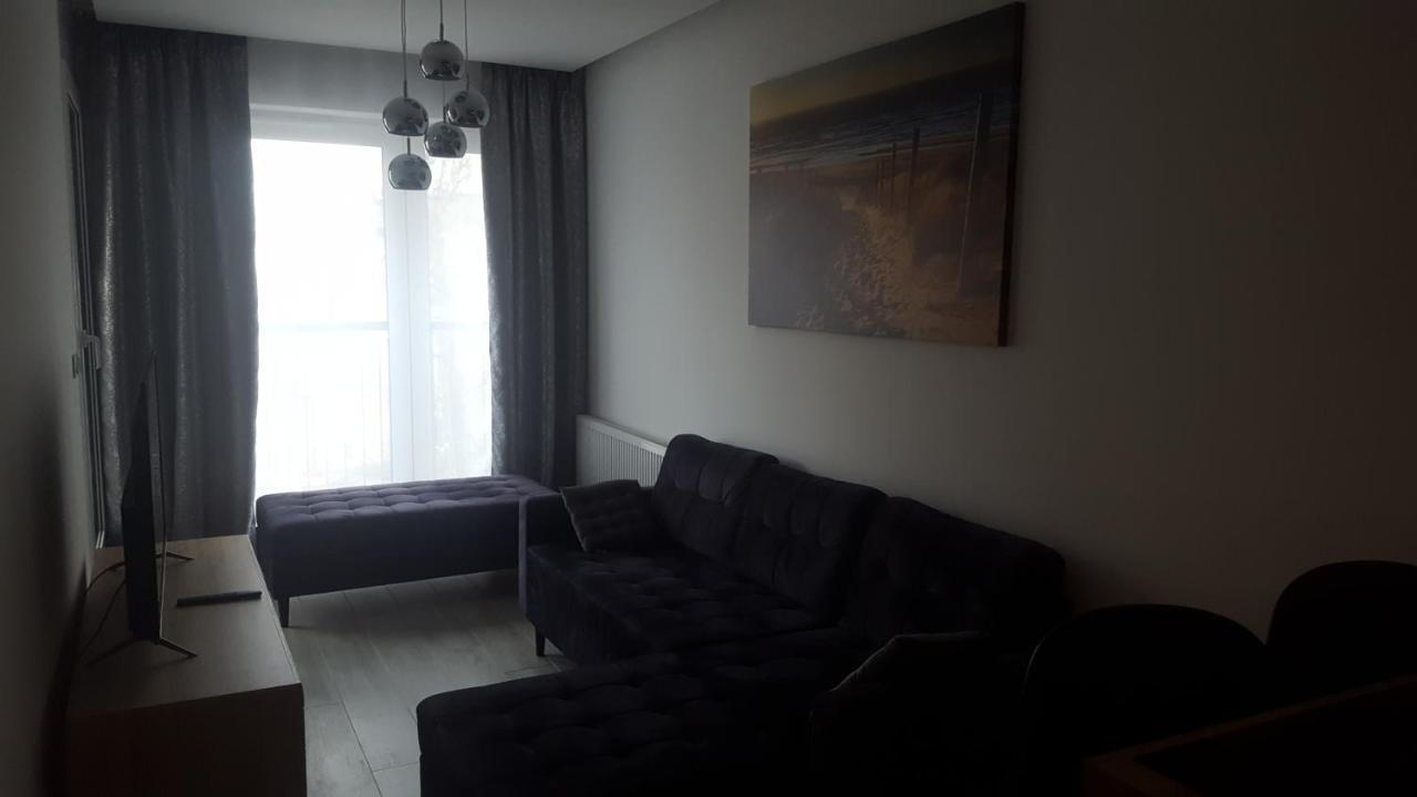 Apartament Skarbowa 2 & Parking 莱什诺 外观 照片
