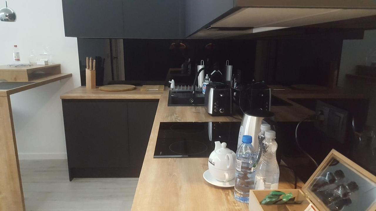 Apartament Skarbowa 2 & Parking 莱什诺 外观 照片