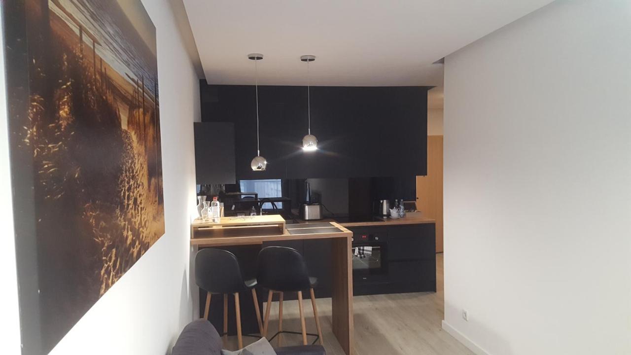 Apartament Skarbowa 2 & Parking 莱什诺 外观 照片